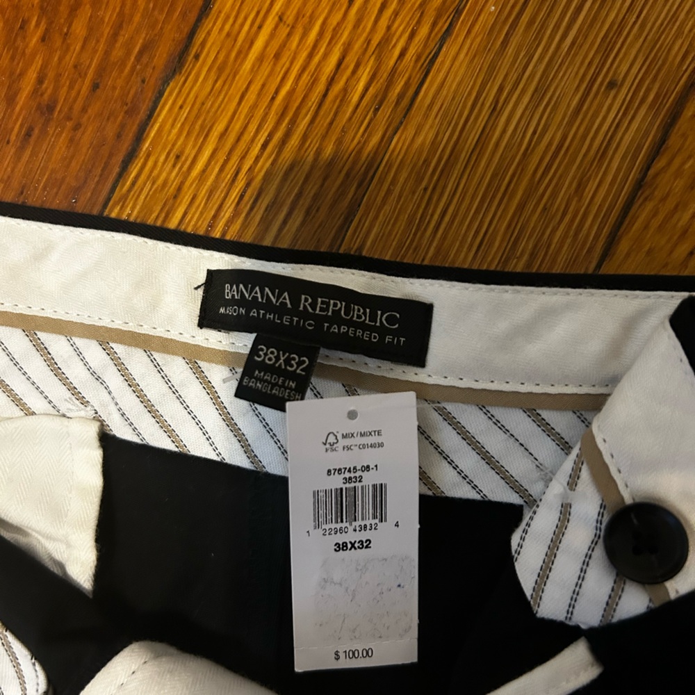 Banana Republic Trousers in Black